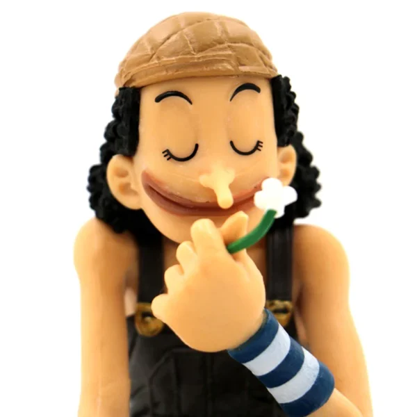 Usopp Figurine: Smelling Flower Figures 4